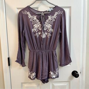 She + Sky women's long sleeve flowy purple white floral romper size Small